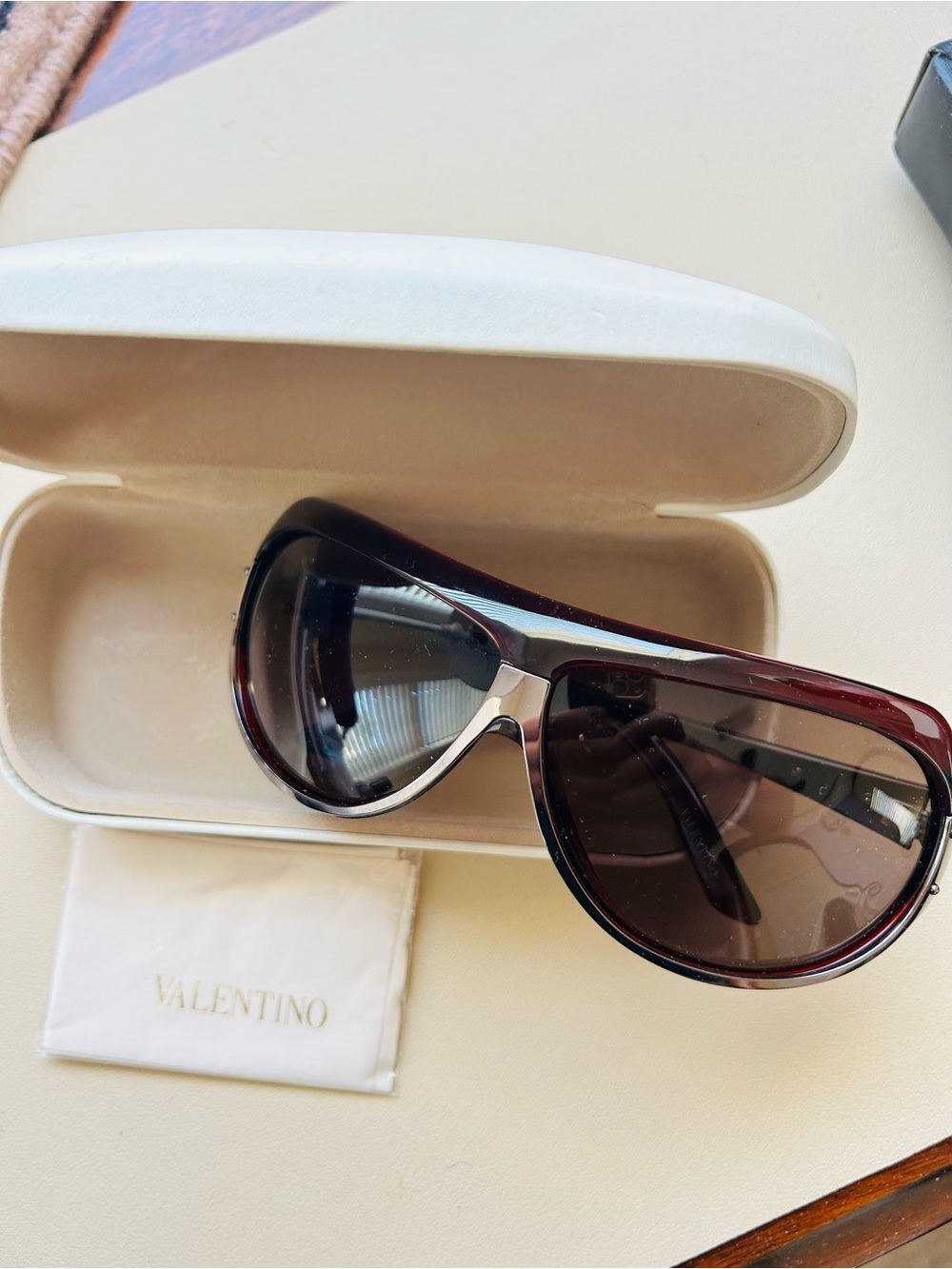 Valentino Men's Brown Gradient Aviator Sunglasses with Silver Bridge.